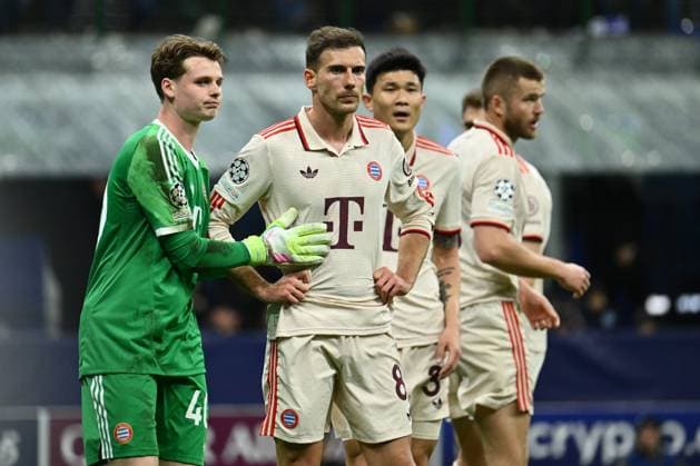 Jonas Urbig of F.C. Bayern Munchen participates in the UEFA Champions League 2024 25 Quarter Final Second Leg match between FC Internazionale Milano and FC Bayern Munchen at San Siro Stadium on April 16, 2025 in Milan, Italy  Copyright: xDomenicoxCippitelli IPAxSportx xipa-agency.netx xx IPA_56573146 IPA_Agency_IPA56573146