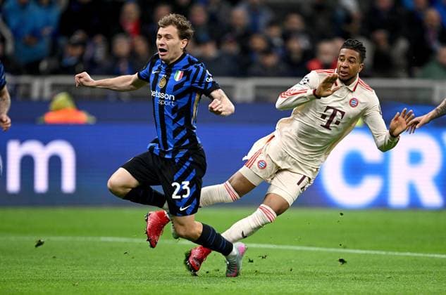 FOOTBALL CHAMPIONS LEAGUE SEASON 2024 2025 Quarter-final second leg Inter Milan FC Bayern Muenchen 16 04 2025 Nicolo Barella left, Inter Milan vs Michael Olise right , FC Bayern Muenchen