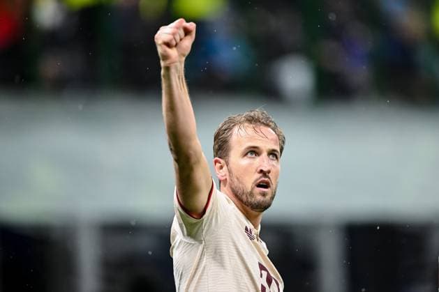 Harry Kane FC Bayern Muenchen celebrates after scoring his team s first goal during the UEFA Champions League 2024 25 Quarter Final Second Leg match between FC Internazionale Milano and FC Bayern München at San Siro on April 16, 2025 in Milan, Italy Photo by Harry Langer DeFodi Images
