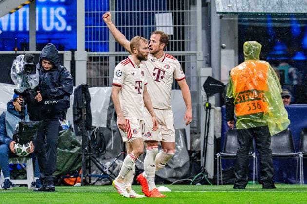 16 04 2025, Inter Milan vs FC Bayern Munich, UEFA Champions League, quarter-final second leg Goal for 0 1 by Harry Kane FC Bayern Munich, 9 here with Konrad Laimer FC Bayern Munich, 27 Copyright: xBahhoxKarax