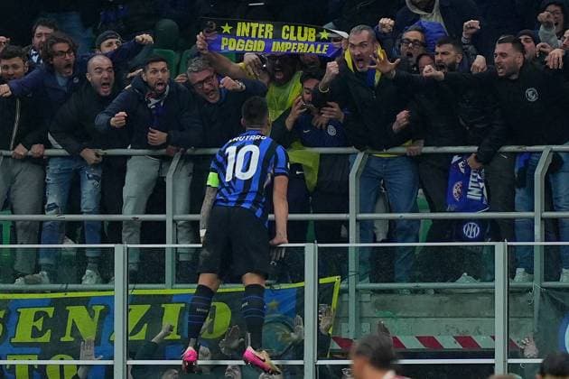 Inter Milan™s Lautaro Martinez celebrates after scoring 1-1 during the Uefa Champions League soccer match between Inter and Bayern Munich at San Siro Stadium in Milan , North Italy - , Wednesday April 16, 2025 . - Soccer  Copyright: xSpada LaPressex