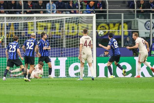 Harry Kane FC Bayern Muenchen re scores the 0 1, Inter Milan vs FC Bayern Muenchen, Football, Champions League, quarter-final, second leg, 16 04 2025 Copyright: xkolbert-press ChristianxKolbertx