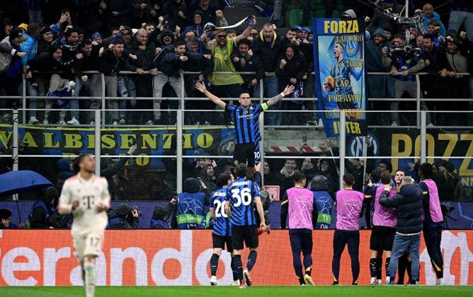 FOOTBALL CHAMPIONS LEAGUE SEASON 2024 2025 Quarter-final second leg Inter Milan FC Bayern Muenchen 16 04 2025 Cheers on the fan stands after the goal for 2 1 by goal scorer Lautaro Martinez Inter Milan