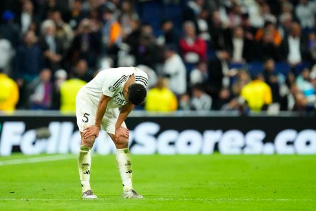 Real Madrid C.F. v Arsenal FC - UEFA Champions League 2024 25 Quarter Final Second Leg Jude Bellingham central midfield of Real Madrid and England dejected after Arsenal second goal during the UEFA Champions League 2024 25 Quarter Final Second Leg match between Real Madrid C.F. and Arsenal FC at Estadio Santiago Bernabeu on April 16, 2025 in Madrid, Spain. Madrid Spain  Copyright: xJosexBretonx originalFilename:bretonhernandez-realmadr250416_npvJC.jpg