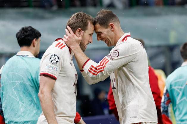 Goalscorers Harry Kane FC Bayern Muenchen, 9 and Leon Goretzka FC Bayern Muenchen, 8 cheering after the goal for 1 0, cheering, cheering, cheering, emotions 16 04 2025, football, UEFA Champions League, quarter-final second leg, Inter Milan Bayern Muenchen, ITA, Milan, San Siro Copyright: HMBxMedia xHeikoxBecker