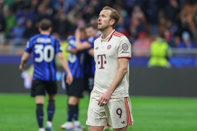 Harry Kane FC Bayern Muenchen disappointed and sad, Inter Milan vs FC Bayern Muenchen, Football, Champions League, quarter-final, second leg, 16 04 2025 Copyright: xkolbert-press ChristianxKolbertx