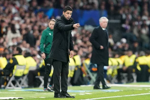 Fußball, CL, Real Madrid - FC Arsenal Real Madrid CF s coach Carlos Ancelotti (r) and Arsenal FC s coach Mikel Arteta during Champions League 2024 2025 Round of 8 2nd leg match. April 16,2025. (202504161116)