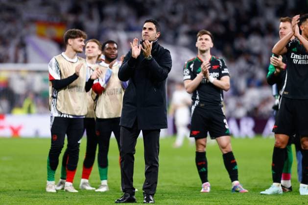 Fußball, CL, Real Madrid - FC Arsenal April 16, 2025, Madrid, Madrid, SPAIN: Mikel Arteta, head coach of Arsenal FC, celebrates the victory during the UEFA Champions League 2024 25 Quarter Final Second Leg match between Real Madrid C.F. and Arsenal FC at Santiago Bernabeu stadium on April 16, 2025, in Madrid, Spain. Madrid SPAIN - ZUMAa181 20250416_zaa_a181_196 Copyright: xDennisxAgyemanx