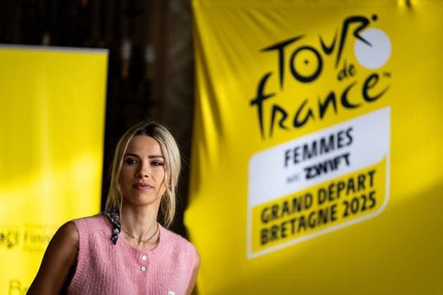 à 100 jours du grand départ du Tour de France Femme PHOTOPQR LE TELEGRAMME Vincent Le Guern ; ; 17 04 2025 ; Vannes (56) 17-04-2025 : à 100 jours du grand départ du Tour de France Femmes, Marion Rousse, directrice de l épreuve, était à Vannes pour lancer le compte à rebours Vannes, France, april 17th 2025. 100 days before the start of the cycling race Women s Tour de France France  Copyright: xPHOTOPQR LExTELEGRAMME MAXPPPxVincentxLexGuernx 20250417TGB8497 20250417TGB8497