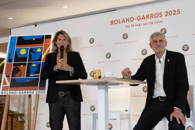 Paris 17 04 2025 Press conference French Open 2025 Roland Garros f l , Amelie Mauresmo and Gilles Moretton talking to journalists, Roland Garros 2025 Copyright: HMBxMedia AntonioxBorga