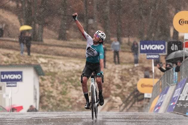 CALLEJAS SANTOS Edison Alejandro stage winner during the Giro d™Abruzzo, stage 3 from San Demetrio ne Vestini to Roccaraso (Aremogna) (160 km) - Abruzzo - Thursday, April 17, 2025. - cycling .  Copyright: xMassimoxPaolone LaPressex