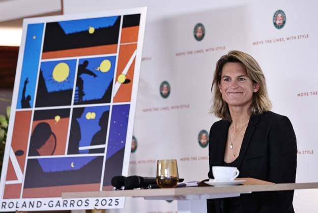 (250417) -- PARIS, April 17, 2025 -- Roland-Garros Open tennis tournament s director Amelie Mauresmo attends a press conference, PK, Pressekonferenz presenting the 2025 edition of the Roland Garros Grand Slam tennis tournament at the Roland Garros stadium, western Paris, France, April 17, 2025. ) (SP)FRANCE-PARIS-TENNIS-ROLAND GARROS-PRESS CONFERENCE GaoxJing 