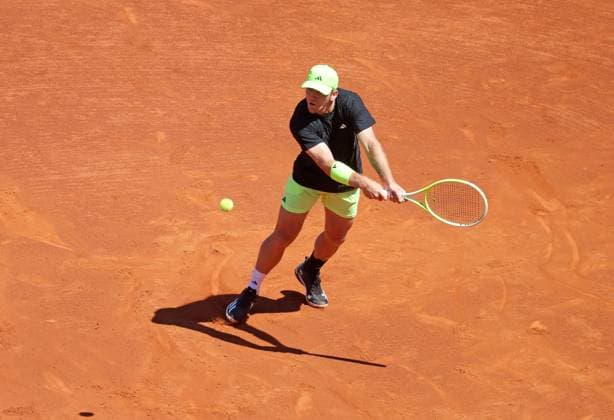 Barcelona Open Banc Sabadell 2025 - Day Four Alejandro Davidovich Fokina plays during the match against Andrey Rublev in the round of 16 (Day Four) of the Barcelona Open Banc Sabadell, 72nd Conde de Godo Trophy, at the Real Club Tennis Barcelona 1899, in Barcelona, Spain, on April 17, 2025. Barcelona Barcelona Spain  Copyright: xUrbanandsportx originalFilename:urbanandsport-davidovi250417_npnmx.jpg