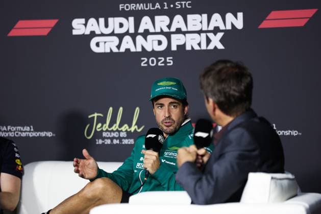F1 - SAUDI ARABIAN GRAND PRIX 2025 ALONSO Fernando (spa), Aston Martin F1 Team AMR25, portrait press conference, PK, Pressekonferenz during the Formula 1 STC Saudi Arabian Grand Prix 2025, 5th round of the 2025 FIA Formula One World Championship, WM, Weltmeisterschaft from April 18 to 20, 2025 on the Jeddah Corniche Circuit, in Jeddah, Saudi Arabia - JeddahSaudi Arabia  Copyright: xANTONINxVINCENTx