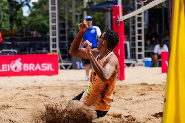 Beach Pro Tour Elite 16 in Brasilia BRASÍLIA, DF - 17.04.2025: BEACH PRO TOUR ELITE 16 IN BRASILIA - Pedro and Renato play against Losiak and during BEACH PRO TOUR - ELITE 16 - BRASILIA held at Sarah Kubitschek City Park in Brasília, DF. (Photo: Wagner Araújo Fotoarena) x2723465x  WagnerxAraújo