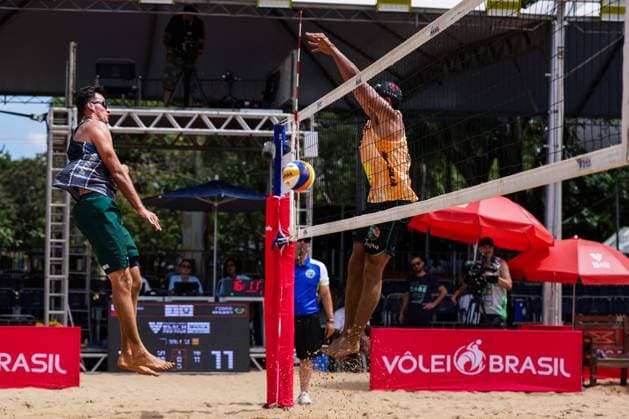 Beach Pro Tour Elite 16 in Brasilia BRASÍLIA, DF - 17.04.2025: BEACH PRO TOUR ELITE 16 IN BRASILIA - Pedro and Renato play against Losiak and during BEACH PRO TOUR - ELITE 16 - BRASILIA held at Sarah Kubitschek City Park in Brasília, DF. (Photo: Wagner Araújo Fotoarena) x2723467x  WagnerxAraújo