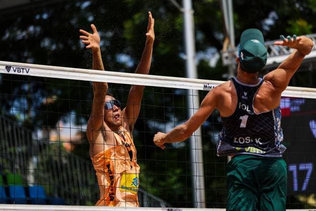 Beach Pro Tour Elite 16 in Brasilia BRASÍLIA, DF - 17.04.2025: BEACH PRO TOUR ELITE 16 IN BRASILIA - Pedro and Renato play against Losiak and during BEACH PRO TOUR - ELITE 16 - BRASILIA held at Sarah Kubitschek City Park in Brasília, DF. (Photo: Wagner Araújo Fotoarena) x2723484x  WagnerxAraújo