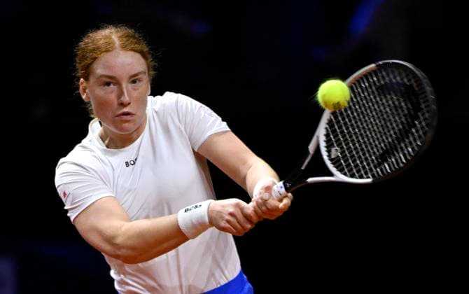 Ella Seidel GER Action Tennis Ladies Porsche Cup Porsche Tennis Grand Prix GP Stuttgart 2025 Porsche Arena 17 04 2024 DFL REGULATIONS PROHIBIT ANY USE OF PHOTOGRAPHS AS IMAGE SEQUENCES AND OR QUASI VIDEO Tennis Ladies Porsche Cup Porsche Tennis Grand Prix GP Stuttgart 2025