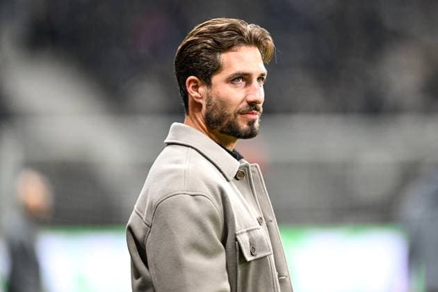Kevin Trapp (Eintracht Frankfurt, 01) vor dem Spiel, GER, Eintracht Frankfurt vs. Tottenham Hotspur, Fussball, UEFA Europa League, Viertelfinale, Saison 2024 2025, 17.04.2025. GER, Eintracht Frankfurt vs. Tottenham Hotspur, Fussball, UEFA Europa League, Viertelfinale, Saison 2024 2025, 17.04.2025. Frankfurt *** Kevin Trapp Eintracht Frankfurt, 01 before the match, GER, Eintracht Frankfurt vs Tottenham Hotspur, Football, UEFA Europa League, quarter-finals, 2024 2025 season, 17 04 2025 GER, Eintracht Frankfurt vs Tottenham Hotspur, Football, UEFA Europa League, quarter-finals, 2024 2025 season, 17 04 2025 Frankfurt Copyright: xEibner-Pressefoto FlorianxWiegandx EP_FWD