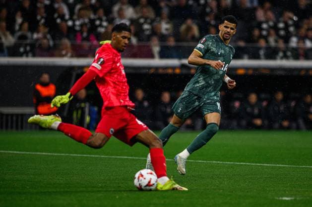 FRANKFURT, GERMANY - 17 APRIL, 2025: Dominic Solanke - The UEFA Europa League football match between Eintracht Frankfurt vs Tottenham Hotspur F.C. at Deutsche Bank Park.  Copyright: xVitaliixKliuievx