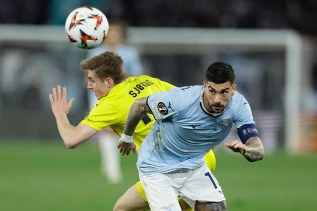 UEFA Europa League phase Quarter-finals SS Lazio vs Fotballklubben Bodo Glim Lazio™s Italian midfielder Mattia Zaccagni challenges for the ball with Bodo glimt s Norwegian midfielder Daniel Bassi during UEFA Europa League phase match day Quarter-finals between SS Lazio vs Fotballklubben Bodo Glimt at Olimpico stadium on April 17, 2025 in Rome, Italy. _BPH4843 Copyright: xAntonioxBalascox