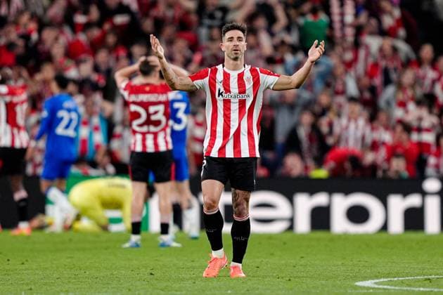 Yeray Ãlvarez of Athletic Bilbao appeals Athletic Bilbao v Rangers, UEFA Europa League, Quarter Final, First Leg, Football, Estadio de San Mams, Bilbao, Spain - 17 Apr 2025 EDITORIAL USE ONLY No use with unauthorised audio, video, data, fixture lists, club league logos or live services. Online in-match use limited to 120 images, no video emulation. No use in betting, games or single club league player publications. Copyright: xGokhanxTaner Shutterstockx 15253954ck