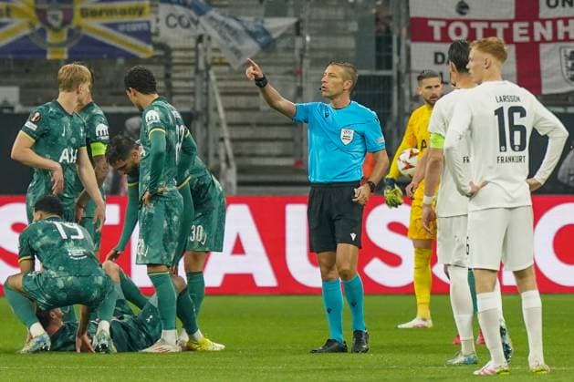 Football UEFA Europa League 2024 2025, quarter-final second leg Eintracht Frankfurt vs Tottenham Hotspur Deutsche Bank Park Frankfurt Referee Davide Massa Italy Copyright: xJOERANxSTEINSIEKx