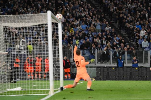 CALCIO - UEFA Europa League - SS Lazio vs FK Bodo Glimt the crossbar hit by Lazioâ??s Mattia Zaccagni during the UEFA Europa League 2024-2025 football match between SS Lazio and FK Bodo Glimt at the Olympic Stadium in Rome on April 17, 2025. Rome Italy  Copyright: xIPAxSport ABACAx