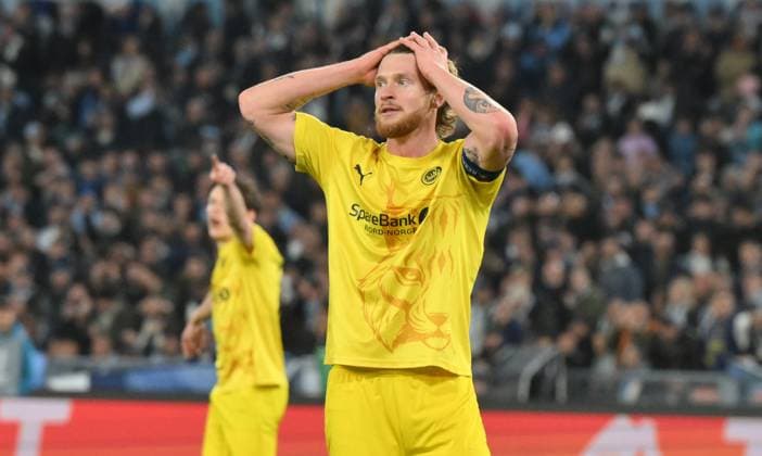 17th April 2025, Stadio Olimpico, Rome, Italy; UEFA Europa League Quarter Final Second Leg Football; Lazio versus Bodo Glimt; Kasper Hogh of Bodo Glimt shows his disappointment  ActionPlus12775608 AllShotLive