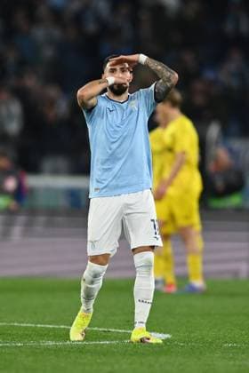 FC Internazionale Milano v FC Bayern Munchen - UEFA Champions League 2024 25 Quarter Final Second Leg Valentin Castellanos of S.S. Lazio celebrates after scoring the goal to make it 1-0 during the UEFA Champions League 2024 25 Quarter Final Second Leg match between FC Internazionale Milano and FC Bayern Munchen at San Siro Stadium in Milan, Italy, on April 16, 2025 Milan Italy  Copyright: xDomenicoxCippitellix originalFilename:cippitelli-fcintern250417_npf2W.jpg