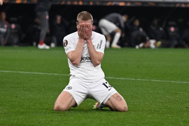 17 04 2025, xpsx, Football UEFA Europa League, Eintracht Frankfurt Tottenham Hotspur v l Rasmus Kristensen Eintracht Frankfurt Disappointed, sad, frustrated DFL DFB REGULATIONS PROHIBIT ANY USE OF PHOTOGRAPHS as IMAGE SEQUENCES and or QUASI VIDEO Frankfurt am Main