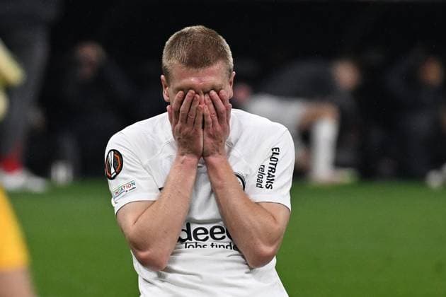 17 04 2025, xpsx, Football UEFA Europa League, Eintracht Frankfurt Tottenham Hotspur v l Rasmus Kristensen Eintracht Frankfurt Disappointed, sad, frustrated DFL DFB REGULATIONS PROHIBIT ANY USE OF PHOTOGRAPHS as IMAGE SEQUENCES and or QUASI VIDEO Frankfurt am Main