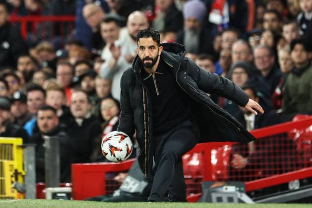 UEFA Europa League Quarter-finals Manchester United, ManU v Lyon Ruben Amorim manager of Manchester United with the match ball during the UEFA Europa League Quarter-finals match Manchester United vs Lyon at Old Trafford, Manchester, United Kingdom, 17th April 2025 (Photo by Mark Cosgrove News Images) Manchester Old Trafford Greater Manchester United Kingdom Copyright: xMarkxCosgrove NewsxImagesx