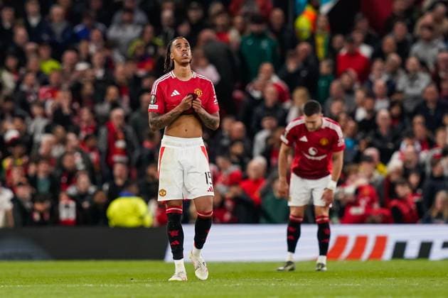 Manchester, England, 17th April 2025. Leny Yoro of Manchester United, ManU is dejected after his side concedes a goal to make the score 2-3 during the Manchester United vs Olympique Lyonnais Quarter Final 2nd Leg UEFA Europa League match at Old Trafford, Manchester. Picture credit should read: Andrew Yates Sportimage EDITORIAL USE ONLY. No use with unauthorised audio, video, data, fixture lists, club league logos or live services. Online in-match use limited to 120 images, no video emulation. No use in betting, games or single club league player publications. SPI_126_AY_MANCHESTER_UNITED_V_OLYMPIQUE_LYONNAIS SPI-3844-0082