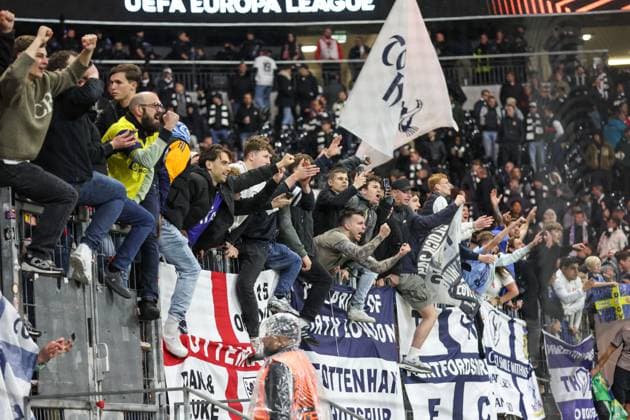 Europa League Eintracht Frankfurt Tottenham Hotspur on 17 04 25 at Deutsche Bank Park, Frankfurt The Tottenham Hotspurs fans after the win in Frankfurt Frankfurt Deutsche Bank Park Frankfurt Germany Copyright: xAlfioxMarinox
