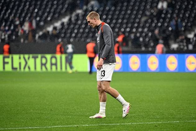 17 04 2025, xjhx, Football UEFA Europa League, Eintracht Frankfurt Tottenham Hotspur v l Rasmus Kristensen Eintracht Frankfurt Disappointed, sad, frustrated DFL DFB REGULATIONS PROHIBIT ANY USE OF PHOTOGRAPHS as IMAGE SEQUENCES and or QUASI VIDEO Frankfurt am Main