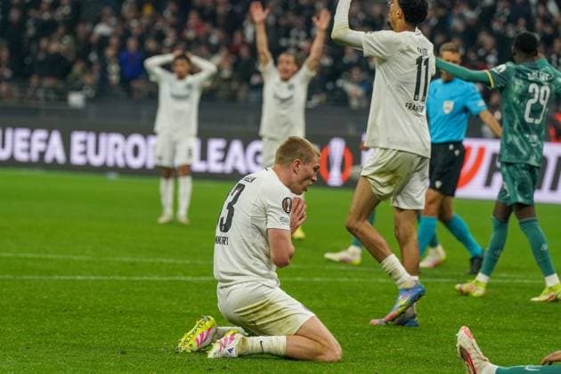 Football UEFA Europa League 2024 2025, quarter-final second leg Eintracht Frankfurt vs Tottenham Hotspur Deutsche Bank Park Frankfurt Rasmus Kristensen Eintracht Frankfurt, 13 down, Eintracht lose 0 1 and are eliminated Copyright: xJOERANxSTEINSIEKx