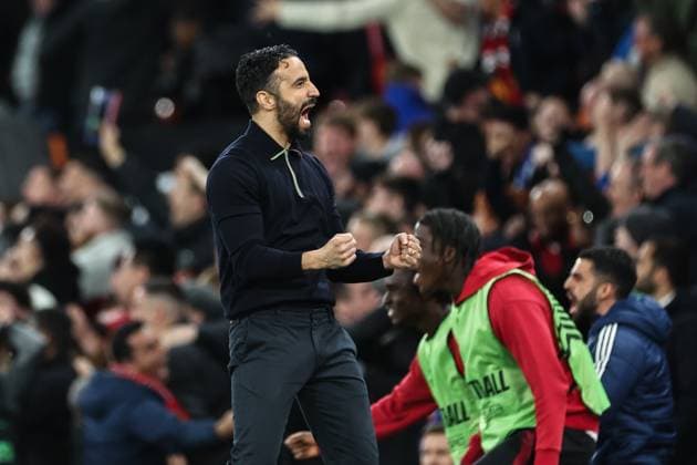 UEFA Europa League Quarter-finals Manchester United, ManU v Lyon Ruben Amorim manager of Manchester United celebrates his side s goal to make it 5-4 during the UEFA Europa League Quarter-finals match Manchester United vs Lyon at Old Trafford, Manchester, United Kingdom, 17th April 2025 (Photo by Mark Cosgrove News Images) Manchester Old Trafford Greater Manchester United Kingdom Copyright: xMarkxCosgrove NewsxImagesx