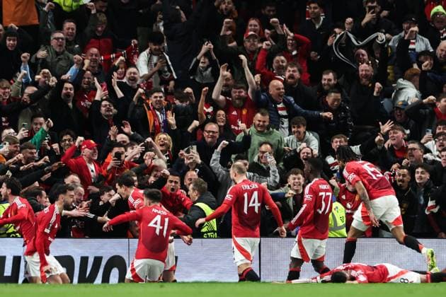 UEFA Europa League Quarter-finals Manchester United, ManU v Lyon Harry Maguire of Manchester United celebrates his goal to make it 5-4 during the UEFA Europa League Quarter-finals match Manchester United vs Lyon at Old Trafford, Manchester, United Kingdom, 17th April 2025 (Photo by Mark Cosgrove News Images) Manchester Old Trafford Greater Manchester United Kingdom Copyright: xMarkxCosgrove NewsxImagesx