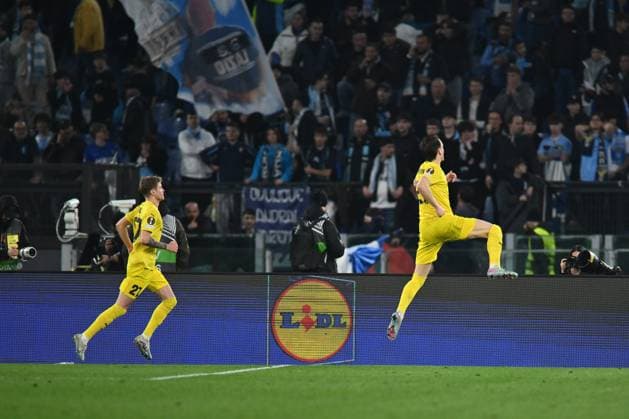 Andreas Helmersen of F.K. Bodo Glimt celebrates after scoring the goal to make it 3-1 during the 2024 25 UEFA Europa League Quarter Final Second Leg match between S.S. Lazio and FK Bodo Glimt at Olympic Stadium on April 17, 2025 in Rome, Italy.  Copyright: xDomenicoxCippitelli IPAxSportx xipa-agency.netx xx IPA_56610836 IPA_Agency_IPA56610836