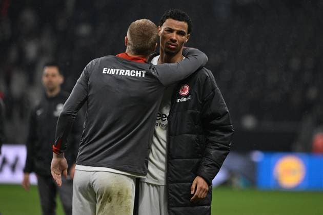 17 04 2025, xjhx, Football UEFA Europa League, Eintracht Frankfurt Tottenham Hotspur v l Rasmus Kristensen Eintracht Frankfurt Hugo Ekitike Eintracht Frankfurt Disappointed, sad, frustrated DFL DFB REGULATIONS PROHIBIT ANY USE OF PHOTOGRAPHS as IMAGE SEQUENCES and or QUASI VIDEO Frankfurt am Main