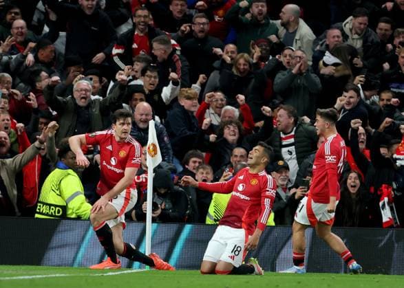 Manchester United, ManU v Olympique Lyonnais - UEFA Europa League 2024 25 Quarter Final Second Leg Harry Maguire of Manchester United celebrates the winning goal during the UEFA Europa League 2024 25 Quarter Final Second Leg match between Manchester United and Olympique Lyonnais at Old Trafford on April 17, 2025 in Manchester, England. Manchester Old Trafford England United Kingdom Copyright: xRichardxSellers Sportsphoto APLx 14125730