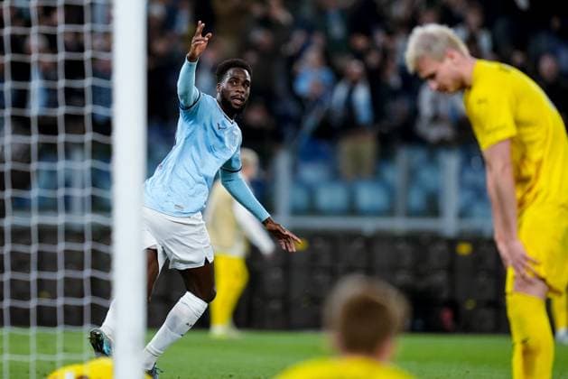 S.S. Lazio v FK Bodo Glimt - UEFA Europa League 2024 25 Quarter Final Second Leg Boulaye Dia of SS Lazio celebrates after scoring third goal during the UEFA Europa League 2024 25 Quarter Final Second Leg match between S.S. Lazio and FK Bodo Glimt at Stadio Olimpico on April 17, 2025 in Rome, Italy. Rome Stadio Olimpico Rome Italy Copyright: xGiuseppexMaffiax UEL_Lazio-BodoGlimt_170425_BRU7596