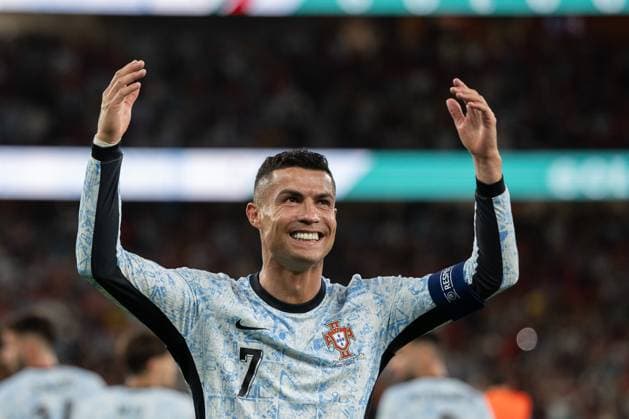 September 5, 2024, Lisbon, Lisbon, Portugal: Portugal and Al-Nassr forward CRISTIANO RONALDO (7) celebrating after scoring a goal during the game for Nations League between Portugal and Croatia at Estadio da Luz Lisbon Portugal - ZUMAs359 20240905_zsp_s359_071 Copyright: xAlexandrexdexSousax
