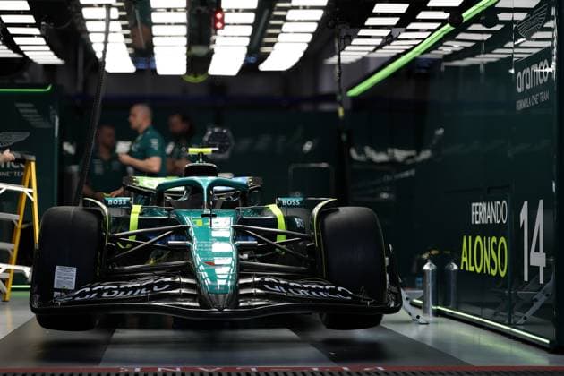 14 Fernando Alonso ESP Aston Martin Aramco F1 Team GBR Aston Martin AMR25 Mercedes during the 2025 Formula One STC Saudi Arabian Grand Prix, 5th round of the 2025 Formula 1 World Championship, taking place from April 18 to 20, 2025 at Jeddah Corniche Circuit in Jeddah, Saudi Arabia Photo by Philippe Nanchino Eurasia Sport Images Jeddah Jeddah Corniche Circuit Saudi Arabia Copyright: x x2025xEurasiaxSportxImagesx jp-en-EuSpIm-MPS_PPN_GP_F1_Jeddah_17Apr2025_SA059