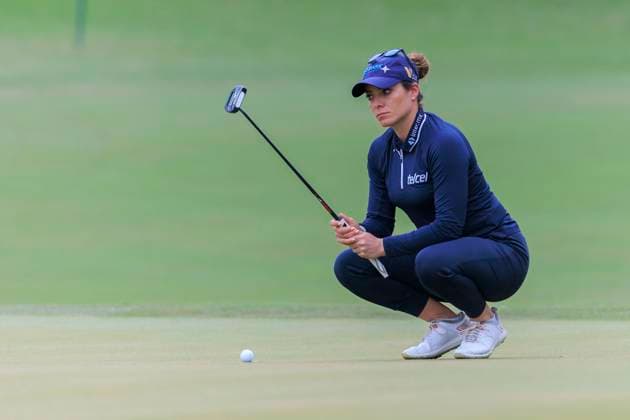 April 17, 2025, Los Angeles, California, USA: Gaby Lopez lines up her putt during the first round of the JM Eagle LA Championship presented by Plastpro on Wednesday April 17, 2025 at El Caballero Country Club in Tarzana, California. ARIANA RUIZ PI Los Angeles USA - ZUMAp124 20250417_zaa_p124_026 Copyright: xArianaxRuizx