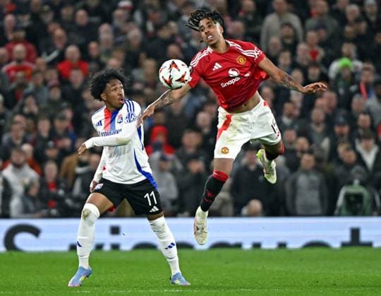 Match Europa League Manchester United, ManU - OL PHOTOPQR LE PROGRES Stéphane GUIOCHON - Manchester 17 04 2025 - Match Europa League Manchester United - OL -En Angleterre à Manchester 1 4 de finale retour de l Europa League saison 2024-2025 Manchester United - OL ici Malick Fofana Manchester France  Copyright: xPHOTOPQR LExPROGRES MAXPPPxStéphanexGUIOCHONx 20250418LPL9724 20250418LPL9724