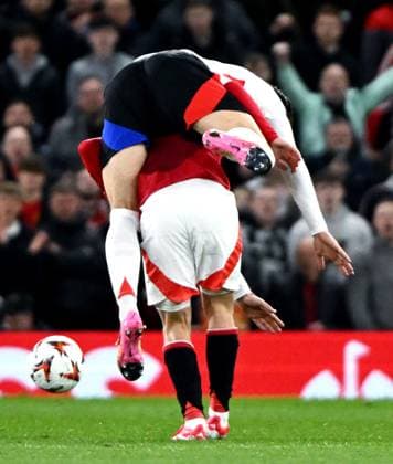 Match Europa League Manchester United, ManU - OL PHOTOPQR LE PROGRES Stéphane GUIOCHON - Manchester 17 04 2025 - Match Europa League Manchester United - OL -En Angleterre à Manchester 1 4 de finale retour de l Europa League saison 2024-2025 Manchester United - OL ici Duje Caleta Car Manchester France  Copyright: xPHOTOPQR LExPROGRES MAXPPPxStéphanexGUIOCHONx 20250418LPL9812 20250418LPL9812