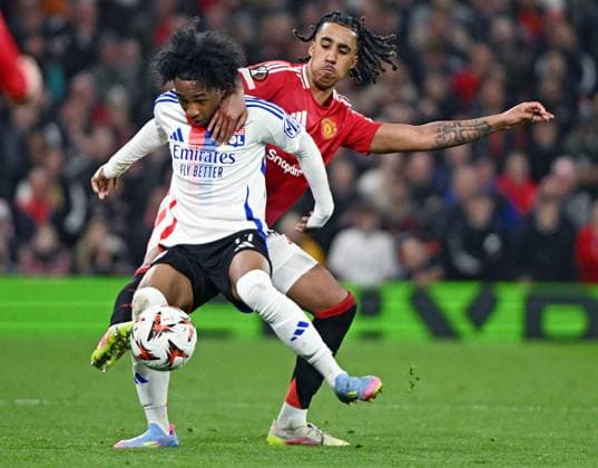 Match Europa League Manchester United, ManU - OL PHOTOPQR LE PROGRES Stéphane GUIOCHON - Manchester 17 04 2025 - Match Europa League Manchester United - OL -En Angleterre à Manchester 1 4 de finale retour de l Europa League saison 2024-2025 Manchester United - OL ici Malick Fofana Manchester France  Copyright: xPHOTOPQR LExPROGRES MAXPPPxStéphanexGUIOCHONx 20250418LPL9813 20250418LPL9813