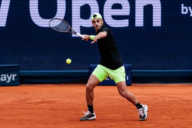 BMW Open Munich ATP 500 18 04 2025 Francisco Cerundolo Argentina in match against David Goffin Belgium BMW Open by Bitpanda Munich ATP 500 Day 7, Munich, MTTC Iphitos on 18 04 2025 Copyright: xBEAUTIFULxSPORTS Wunderlx